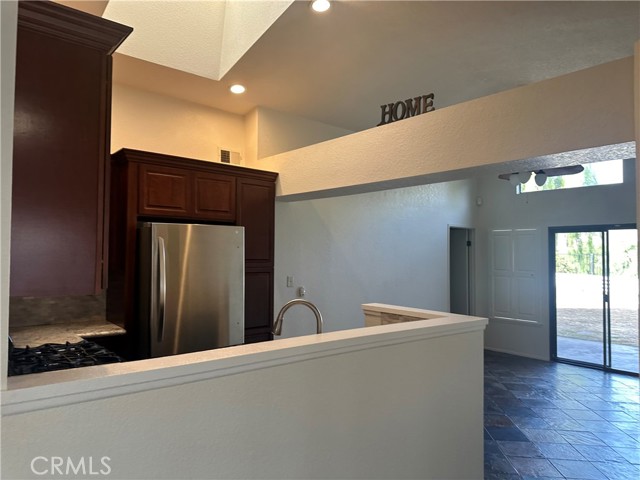 Detail Gallery Image 5 of 20 For 22790 Mountain View Rd, Moreno Valley,  CA 92557 - 3 Beds | 2 Baths