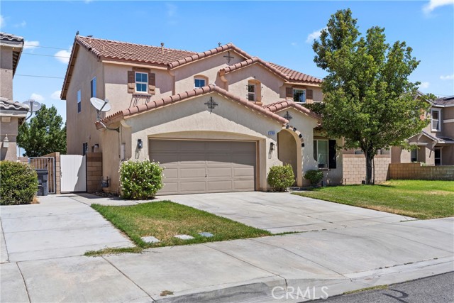 Detail Gallery Image 1 of 22 For 5789 Golding Dr, Lancaster,  CA 93536 - 4 Beds | 3 Baths