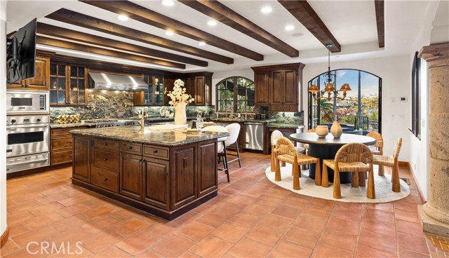 Image 18 of 54 For 445 Isabella Ter