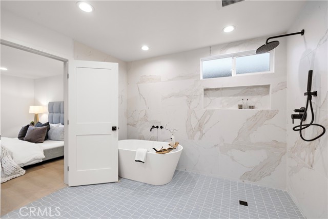 Detail Gallery Image 34 of 57 For 21361 Lemontree Ln, Huntington Beach,  CA 92646 - 5 Beds | 4 Baths