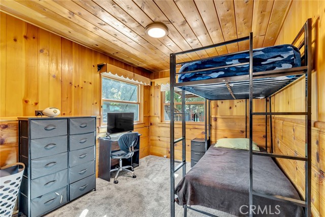 Detail Gallery Image 17 of 66 For 54055 Strawberry Valley Dr, Idyllwild,  CA 92549 - 4 Beds | 2 Baths