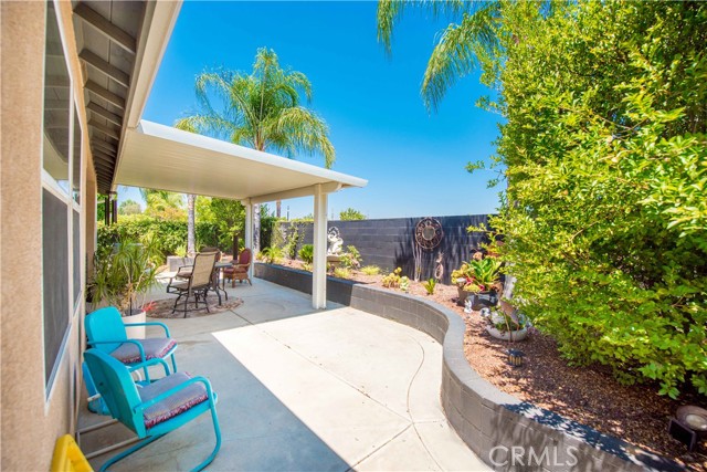 26112 Palm Breeze Lane, Menifee CA: https://media.crmls.org/medias/14baa3e4-b44d-4bcb-b7a4-a0af1ed862cd.jpg