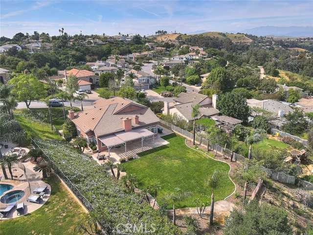 Detail Gallery Image 5 of 71 For 16049 Pinnacle, Chino Hills,  CA 91709 - 4 Beds | 2/1 Baths
