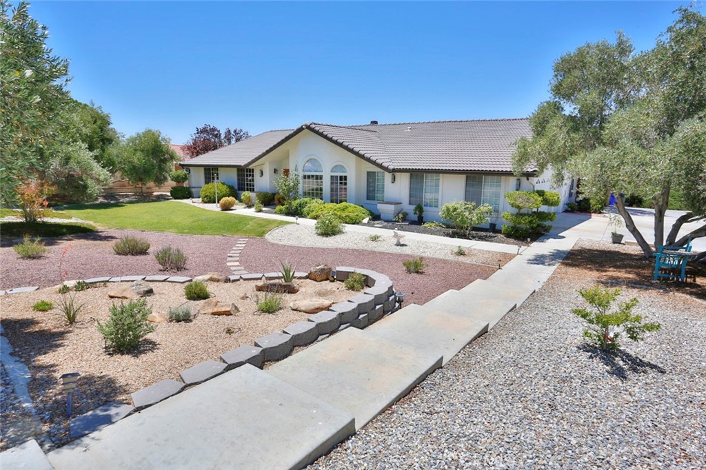 16456 Olalee Place, Apple Valley, CA 92307