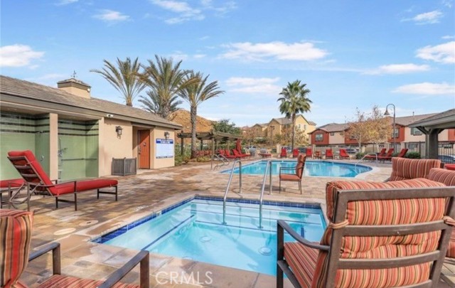 26707 Lexington Lane, Saugus CA: https://media.crmls.org/medias/14bc8d86-a950-401e-b0d3-baacdbf97e2d.jpg
