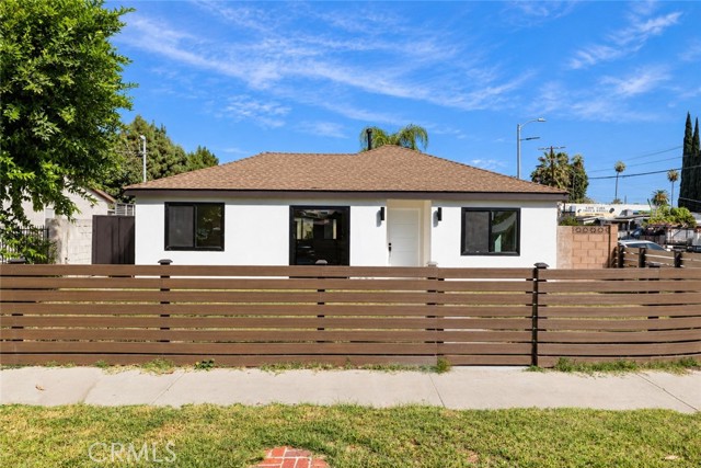 21001 Gault Street photo 3
