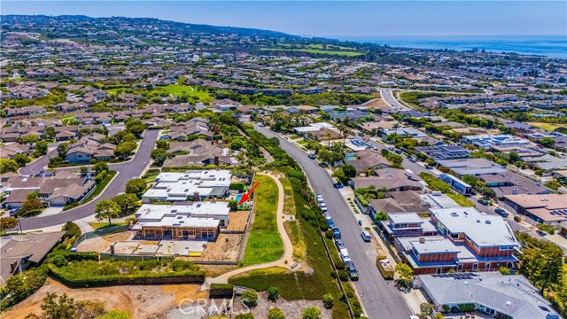 21 Beachcomber Drive, Corona del Mar CA: https://media.crmls.org/medias/14bd6041-b909-4b8e-8acf-4d532595839e.jpg