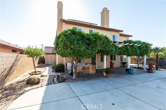 8961 Newcastle Avenue, Hesperia CA: https://media.crmls.org/medias/14bda3de-8a1b-4f66-b100-51bae61e892b.jpg