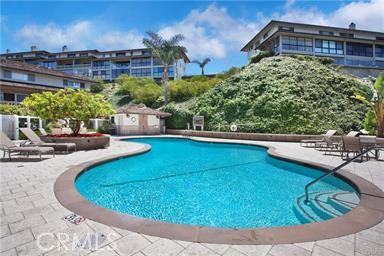 Detail Gallery Image 41 of 49 For 34 Blue Lagoon, Laguna Beach,  CA 92651 - 3 Beds | 3 Baths
