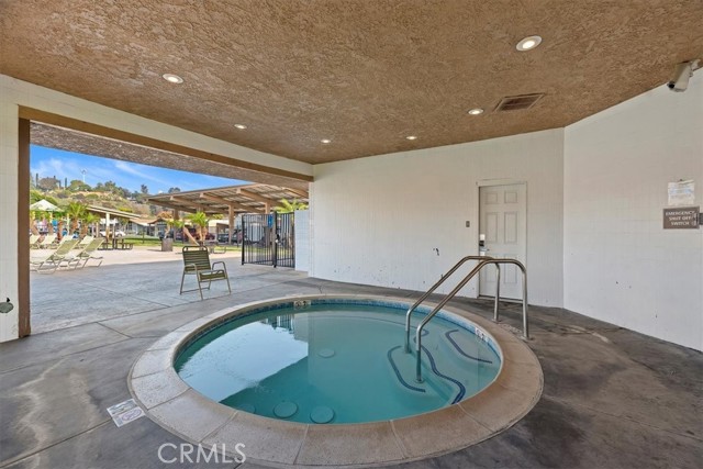 Detail Gallery Image 42 of 47 For 4901 Green River #181,  Corona,  CA 92880 - 3 Beds | 2 Baths
