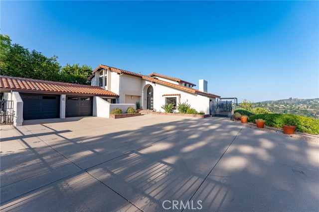 Detail Gallery Image 9 of 67 For 4372 Park Vicente, Calabasas,  CA 91302 - 4 Beds | 4/1 Baths
