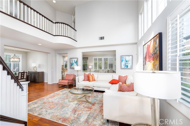 Detail Gallery Image 5 of 27 For 24 Silveroak, Irvine,  CA 92620 - 5 Beds | 3 Baths