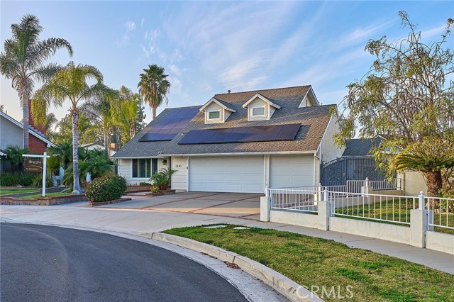 Detail Gallery Image 3 of 46 For 1591 W Tedmar Ave, Anaheim,  CA 92802 - 5 Beds | 2/1 Baths