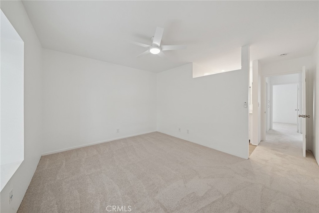 MLS #OC25195498 image #11