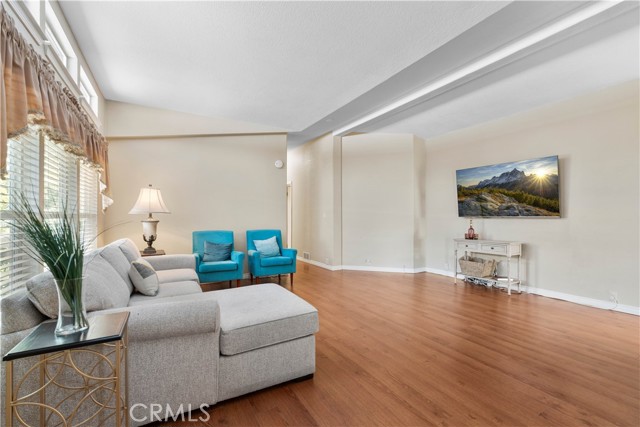 1245 W Cienega Avenue, San Dimas CA: https://media.crmls.org/medias/14c169ff-76d8-4f3d-ae55-b100d9d7e8cf.jpg