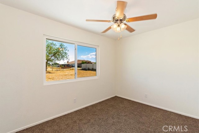 Detail Gallery Image 15 of 31 For 13660 Camellia Rd, Victorville,  CA 92392 - 2 Beds | 1 Baths