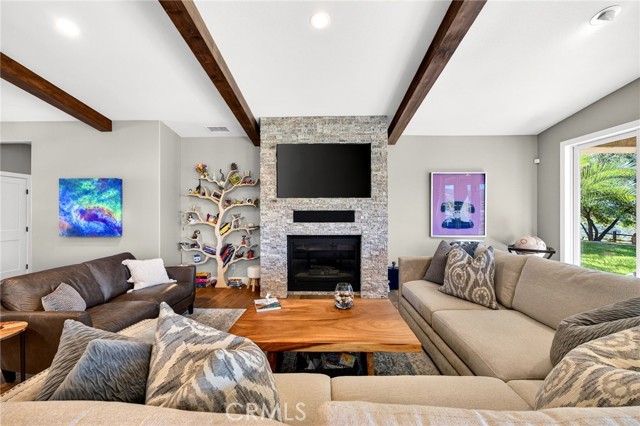 Detail Gallery Image 12 of 75 For 37527 La Encina Cir, Murrieta,  CA 92562 - 4 Beds | 3/1 Baths