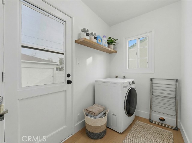 Image 25 of 39 For 2917 Del Amo