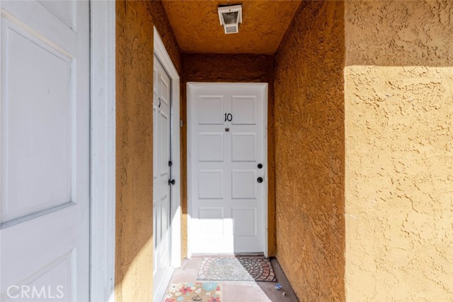 Detail Gallery Image 16 of 19 For 13015 Vanowen St #10,  North Hollywood,  CA 91605 - 2 Beds | 1 Baths