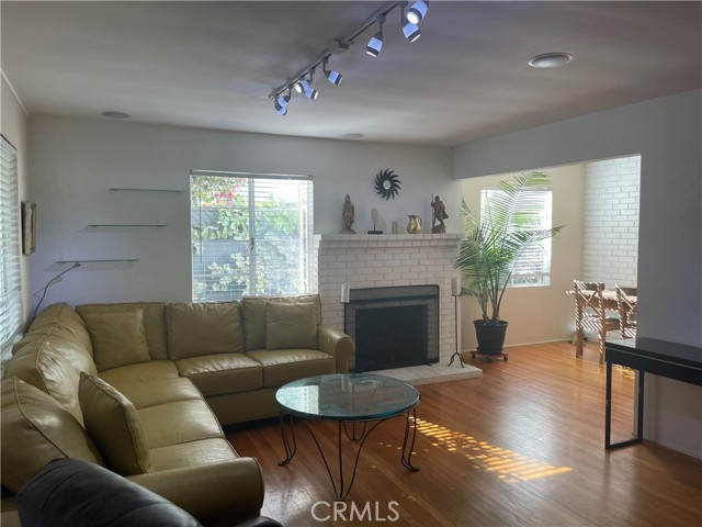 617 North Pass Avenue photo 4
