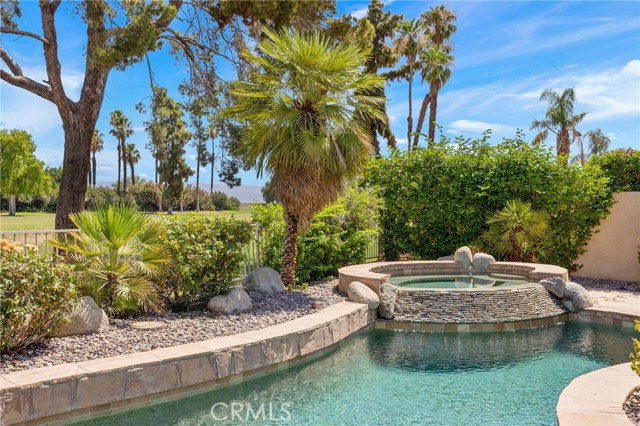 103 N Kavenish Drive, Rancho Mirage CA: https://media.crmls.org/medias/14c4d5b5-be01-4727-b9e2-e52e2da26e82.jpg