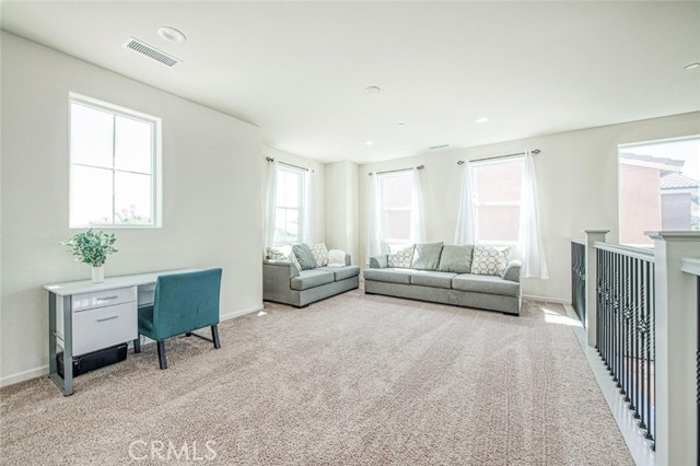 Detail Gallery Image 12 of 38 For 20128 Pescara Ln, Friant,  CA 93626 - 4 Beds | 3/1 Baths