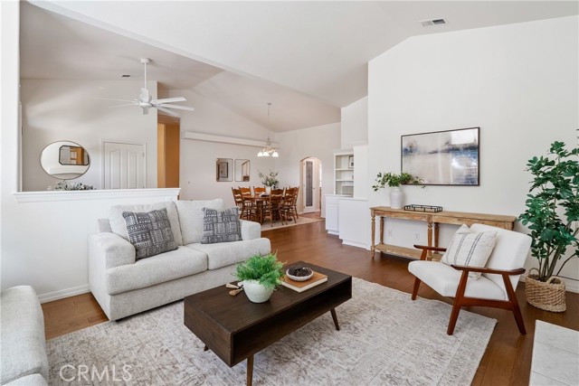 Detail Gallery Image 7 of 54 For 2039 Promontory, Paso Robles,  CA 93446 - 3 Beds | 2/1 Baths