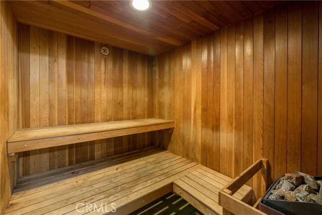 Men and Women Saunas