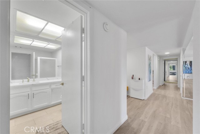 Detail Gallery Image 14 of 28 For 5510 Paseo Del Lago 2d,  Laguna Woods,  CA 92637 - 2 Beds | 2 Baths