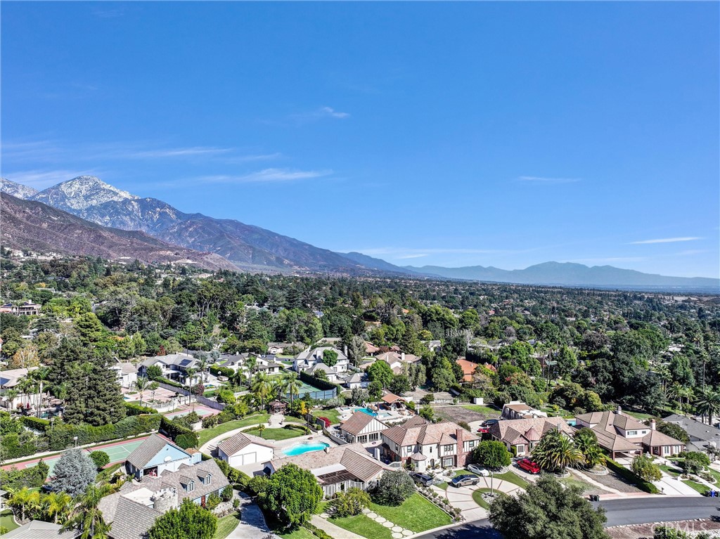 14C88Bae 5B60 4547 A5D3 143A6Def556A 2376 Sunset Curv, Upland, Ca 91784 &Lt;Span Style='BackgroundColor:transparent;Padding:0Px;'&Gt; &Lt;Small&Gt; &Lt;I&Gt; &Lt;/I&Gt; &Lt;/Small&Gt;&Lt;/Span&Gt;