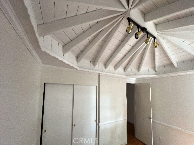 https://media.crmls.org/medias/14c8b8e2-8065-4966-8418-36465035bd5e.jpg?preset=X-Large