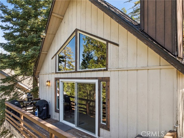 Detail Gallery Image 37 of 47 For 460 Pioneer Rd, Lake Arrowhead,  CA 92352 - 3 Beds | 1/2 Baths