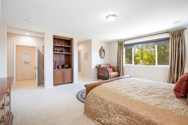 10266 Horsehaven Street, Sun Valley CA: https://media.crmls.org/medias/14c927cb-6be5-4a8d-bd4d-aa274714ab94.jpg