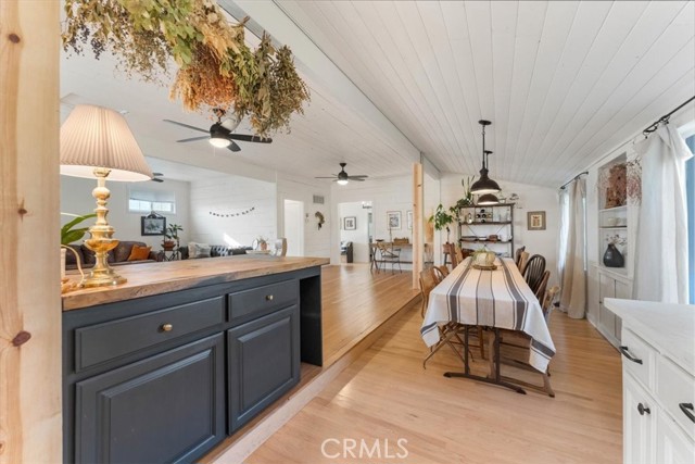 8791 Fox Street, Los Molinos CA: https://media.crmls.org/medias/14c95301-bb8e-4b18-af25-ba4cb144fe6d.jpg