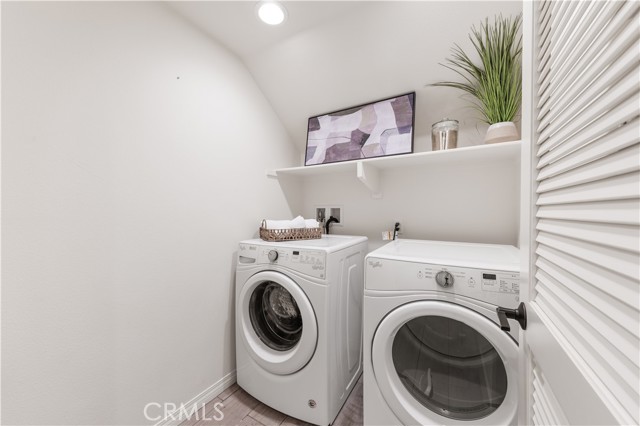 Detail Gallery Image 16 of 46 For 72 Parkwood, Irvine,  CA 92620 - 3 Beds | 2/1 Baths