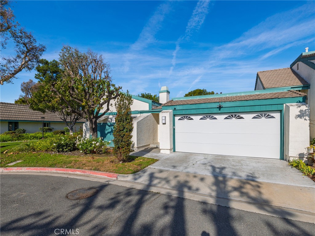 MLS #SB25267336 image #2