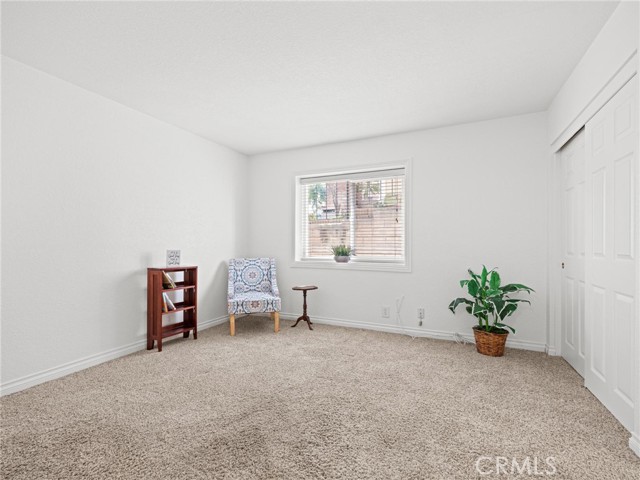 Image 5 of 42 For 2932 Oakwood Lane