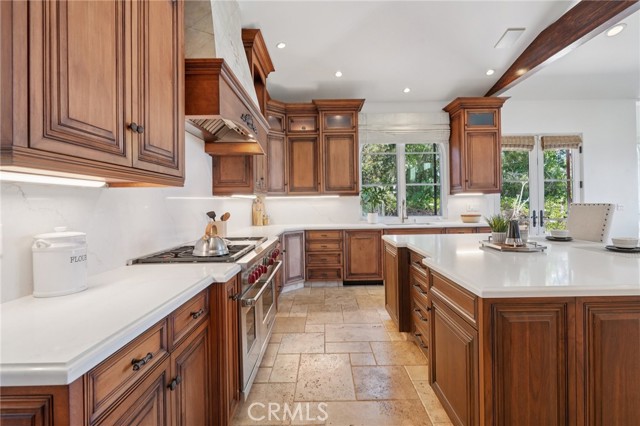 6337 Via Colinita, Rancho Palos Verdes CA: https://media.crmls.org/medias/14c9a4be-082b-4fbb-a97b-ea5bf418314d.jpg