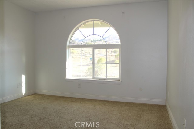 Detail Gallery Image 15 of 32 For 26180 Horizon St, Apple Valley,  CA 92308 - 4 Beds | 3 Baths