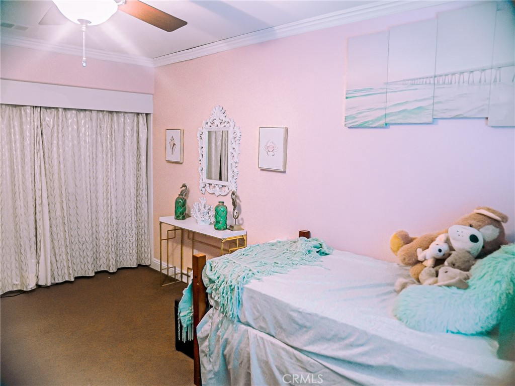 https://media.crmls.org/medias/14cb0211-190f-4250-a4f2-8ea1979a5b52.jpg?preset=X-Large