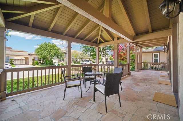 25422 Magnolia Lane, Stevenson Ranch CA: https://media.crmls.org/medias/14cb2af1-d7ab-4276-9332-80758ae1e691.jpg