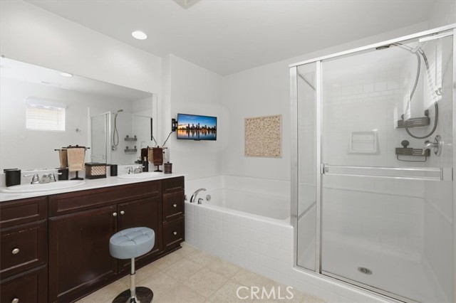 Detail Gallery Image 42 of 60 For 7205 Enclave, Corona,  CA 92880 - 3 Beds | 2/1 Baths