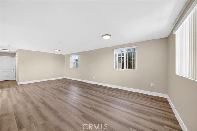 Detail Gallery Image 4 of 34 For 8711 Mckinley Place, Los Angeles,  CA 90002 - – Beds | – Baths