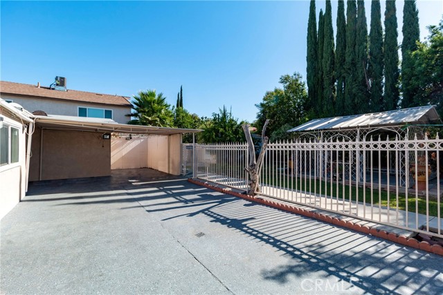 6340 Wilbur Avenue photo 12