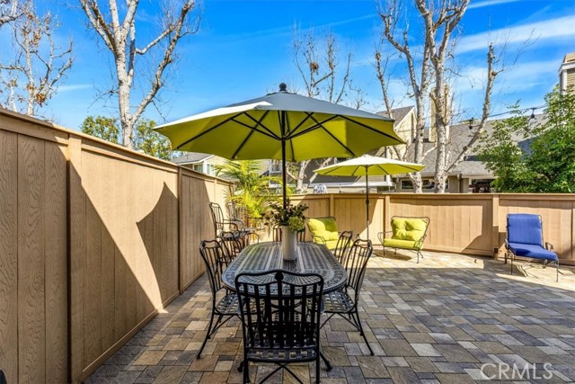 Detail Gallery Image 20 of 53 For 32 Silveroak, Aliso Viejo,  CA 92656 - 3 Beds | 2/1 Baths