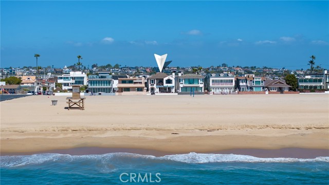Detail Gallery Image 31 of 33 For 1228 W Oceanfront, Newport Beach,  CA 92661 - 3 Beds | 4 Baths