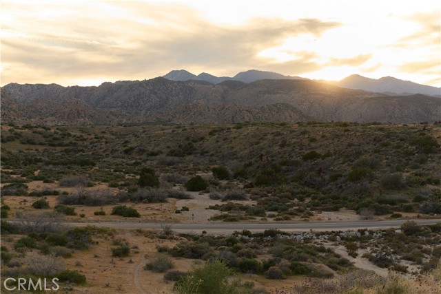 Detail Gallery Image 36 of 41 For 5137 Pioneertown Rd, Pioneertown,  CA 92268 - 3 Beds | 2/1 Baths