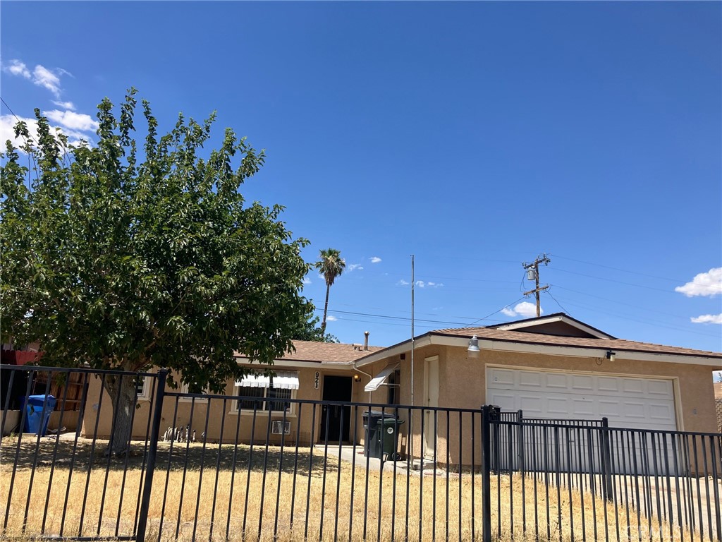 921 Las Amigas Drive