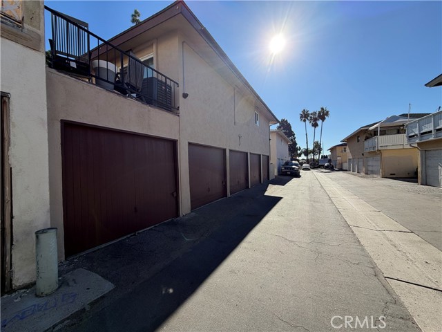 Detail Gallery Image 6 of 9 For 2071 S Nautical, Anaheim,  CA 92802 - – Beds | – Baths