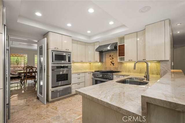 Detail Gallery Image 21 of 75 For 3030 E Elgin, Orange,  CA 92869 - 4 Beds | 2/1 Baths